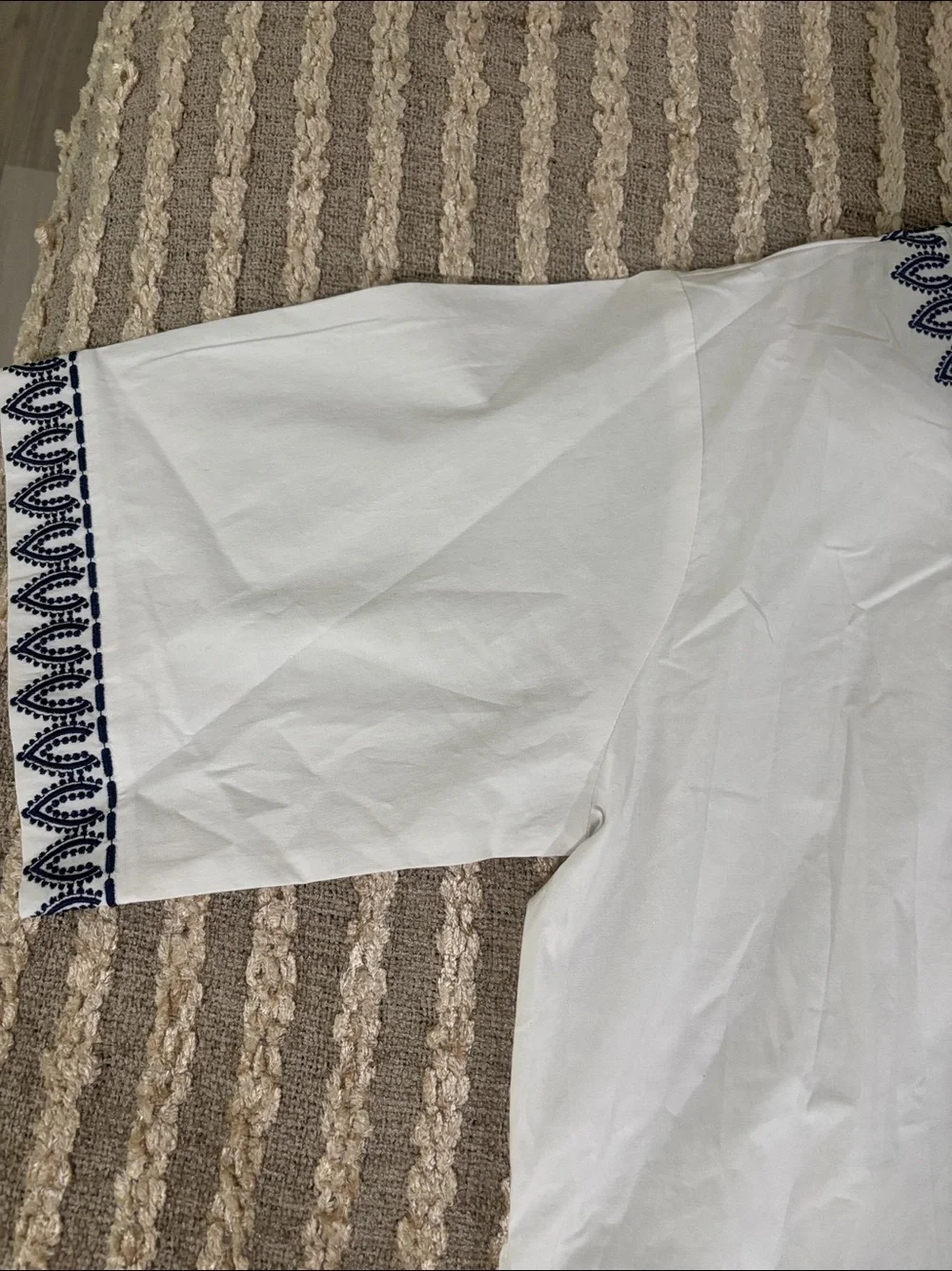D’iyanu White Embroidered Tunic - Blue Trim Tie Waist Dress Size L NWOT